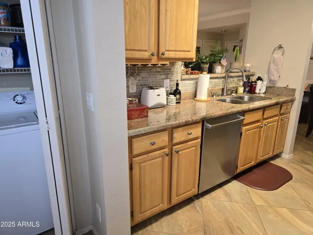 780