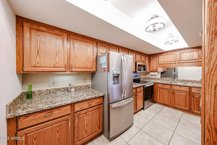 10330 W THUNDERBIRD  Boulevard, Sun City, AZ 85351