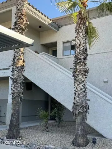 780