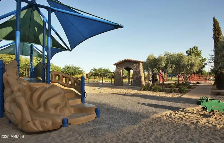 780
