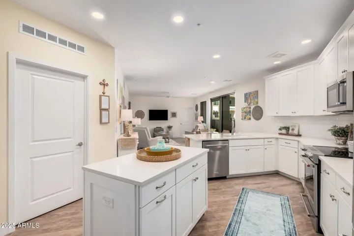 2511 W QUEEN CREEK  Road, Chandler, AZ 85248