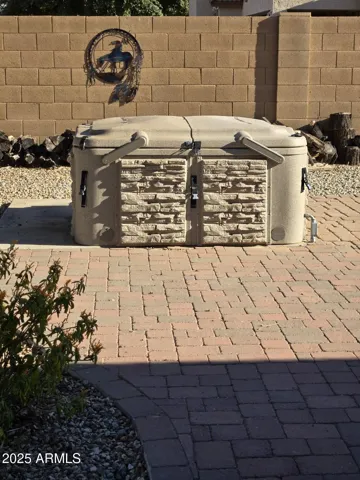 780