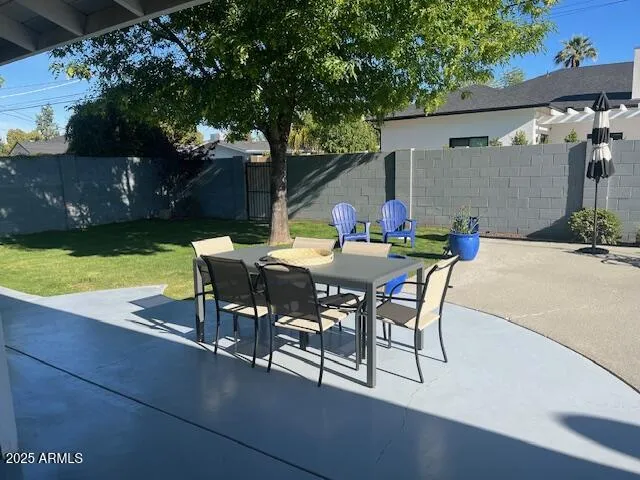 780