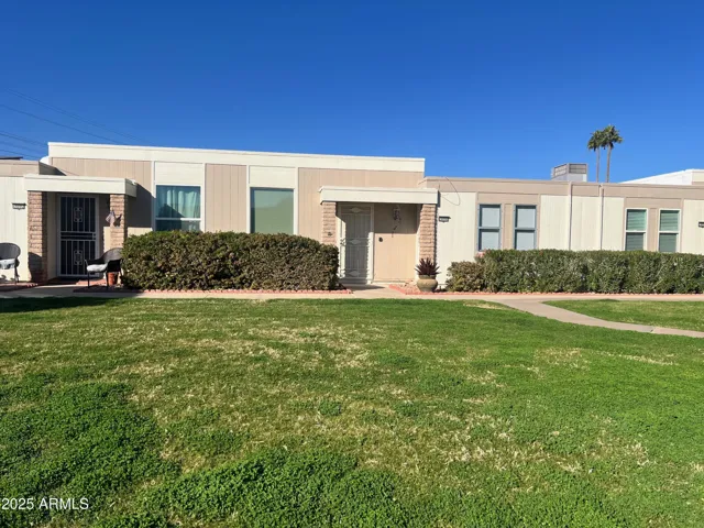 14090 N NEWCASTLE  Drive, Sun City, AZ 85351