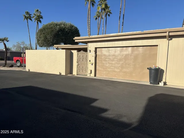 780