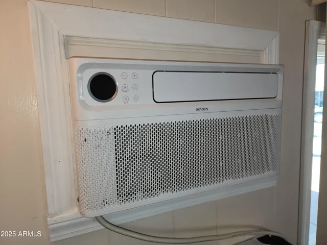 780
