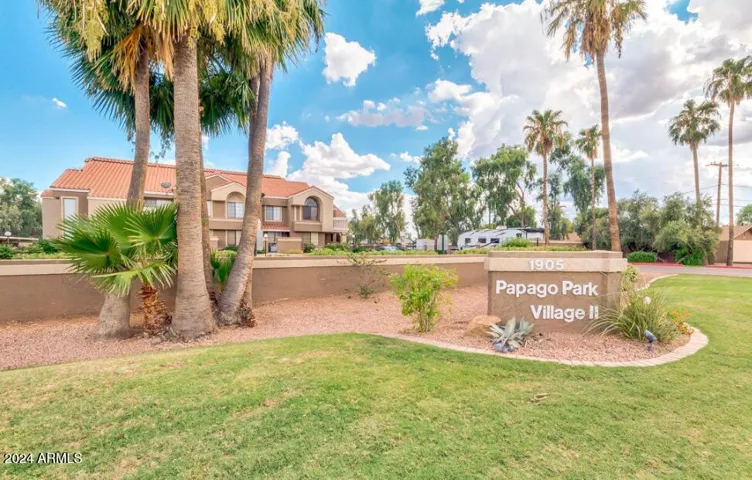 1905 E UNIVERSITY  Drive, Tempe, AZ 85288