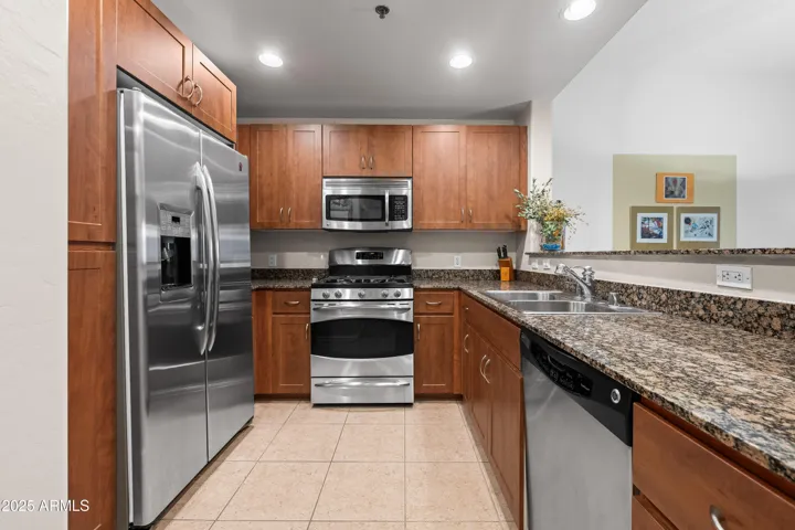 Stainless appliances