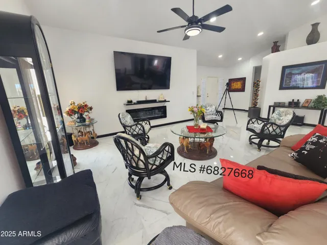 14813 W VERDE  Lane, Goodyear, AZ 85395