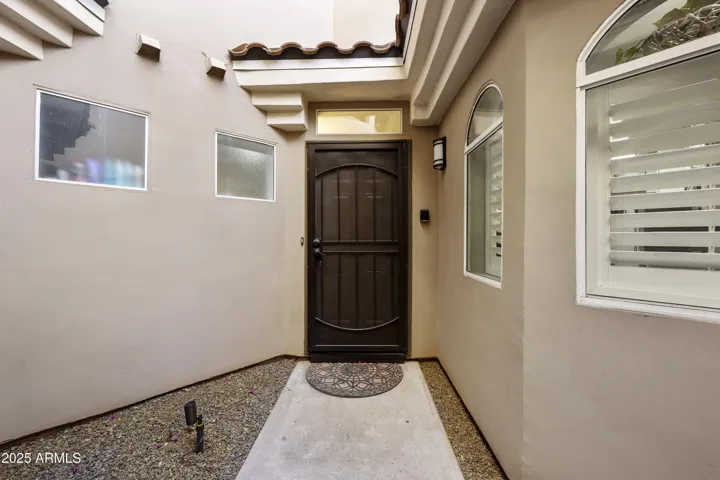 780