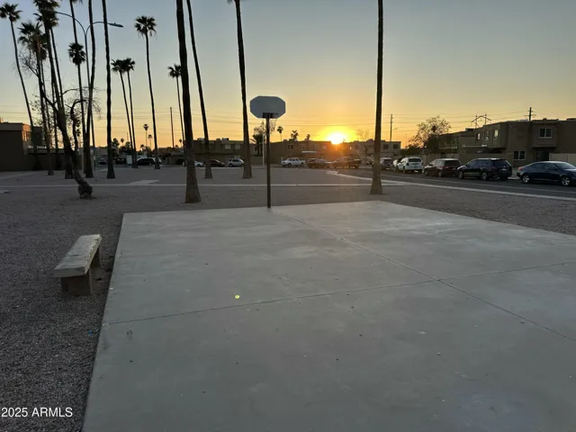 780