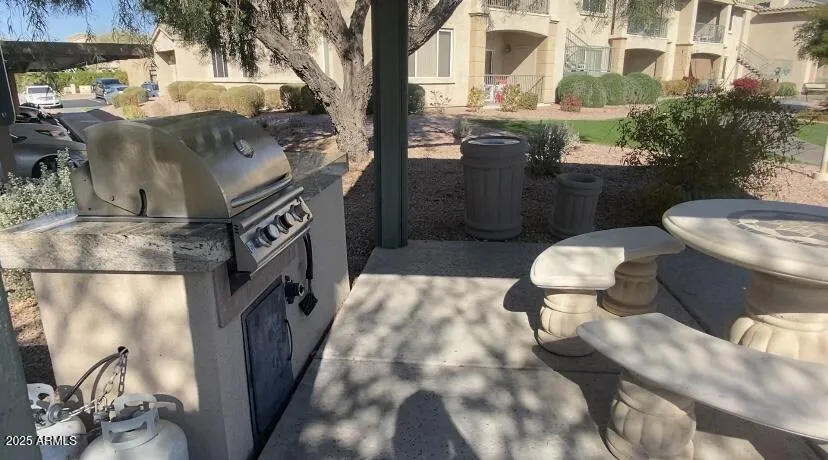 780
