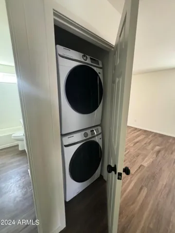 780