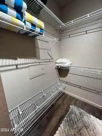 780