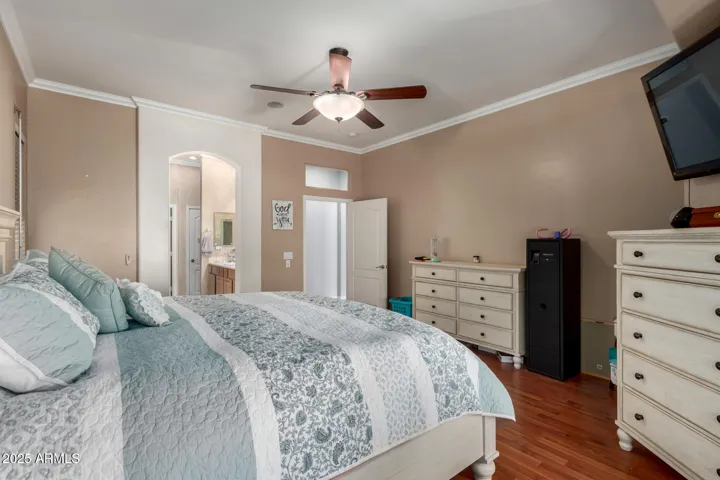 780