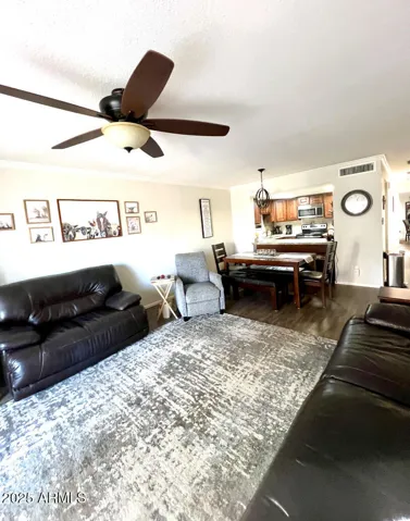 7860 E CORALBELL  Avenue, Mesa, AZ 85208