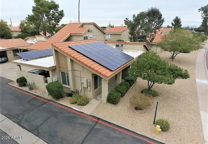 Corner lot, no solar panels.