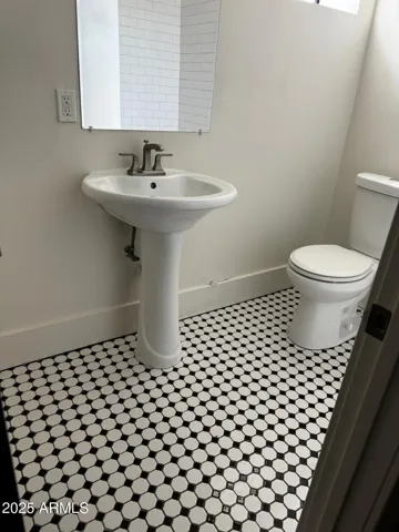 780
