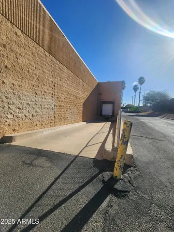 780