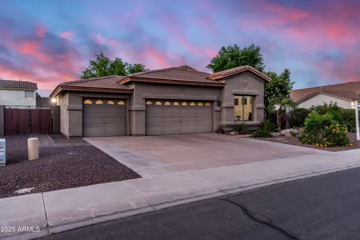 1528 E HARRISON  Street, Gilbert, AZ 85295