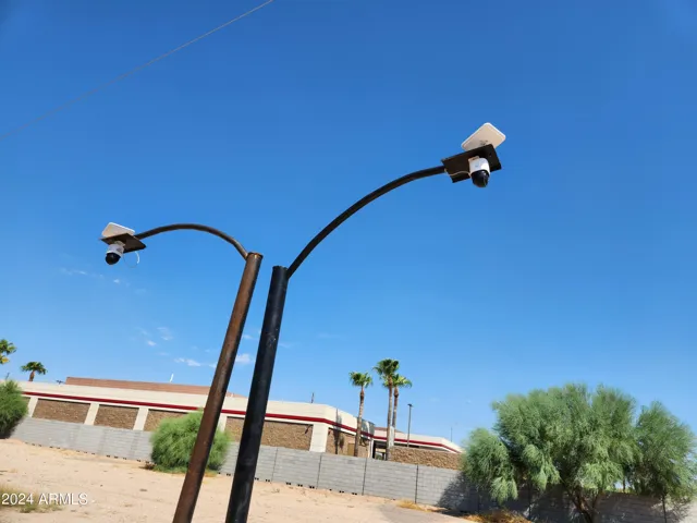 780