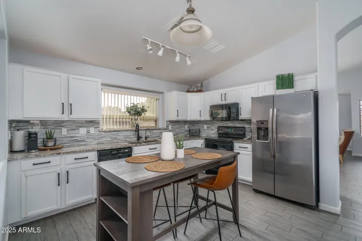 2889 S 161ST  Drive, Goodyear, AZ 85338