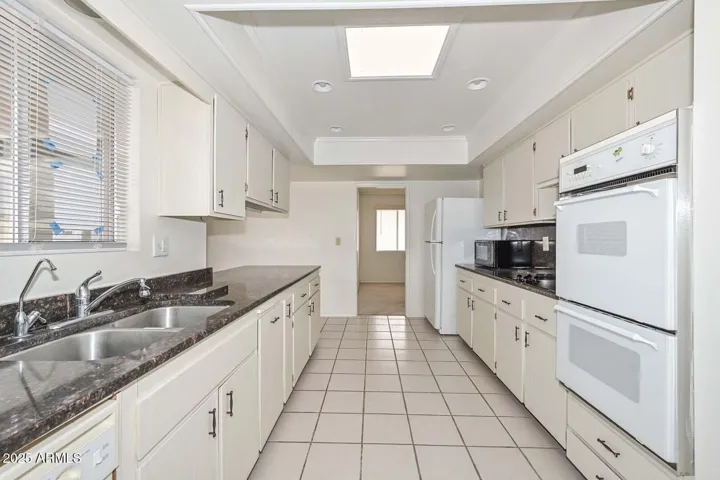 780