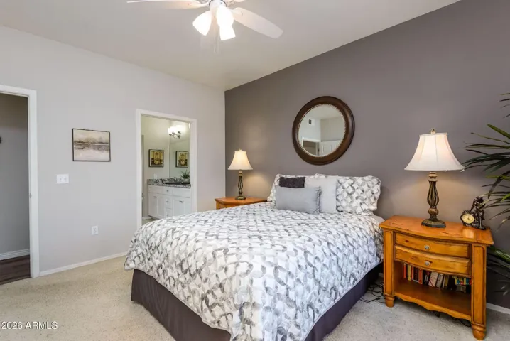 Neutral 2-tone paint.