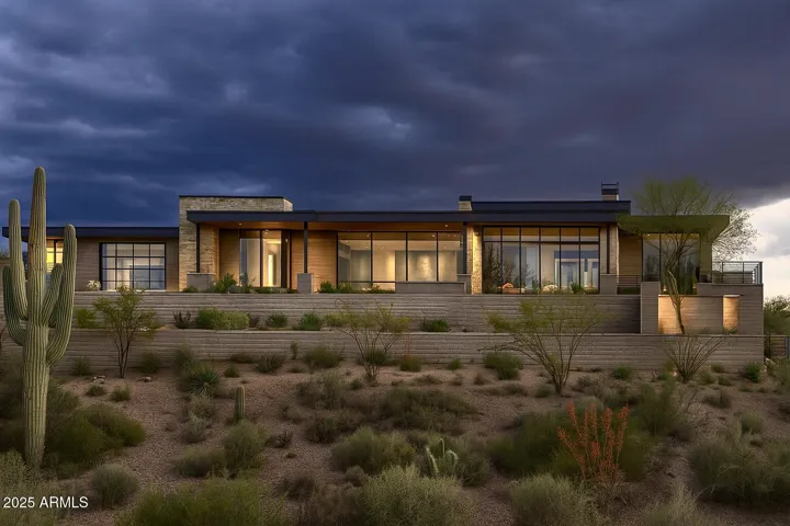 39332 N OLD STAGE  Road, Cave Creek, AZ 85331