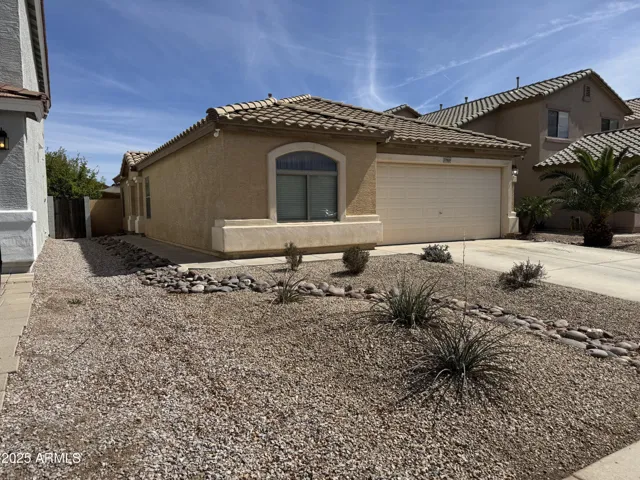 37959 N LUKE  Lane, San Tan Valley, AZ 85140