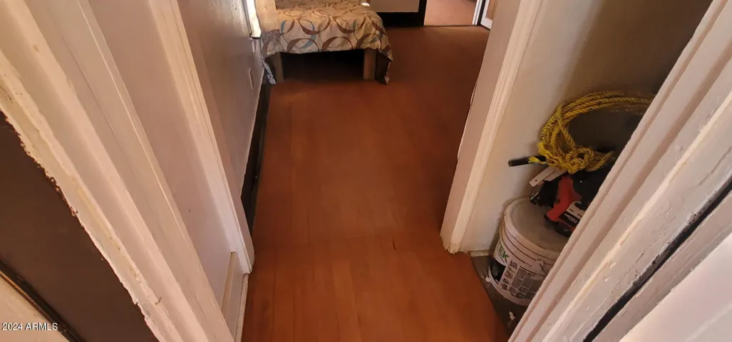 780