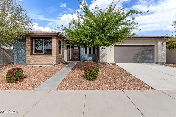 39807 N COLLINS  Lane, San Tan Valley, AZ 85140