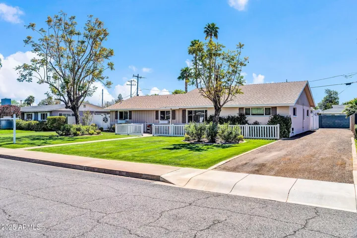 2017 W EDGEMONT  Avenue, Phoenix, AZ 85009