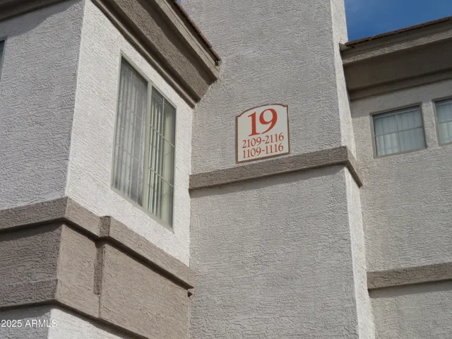 780
