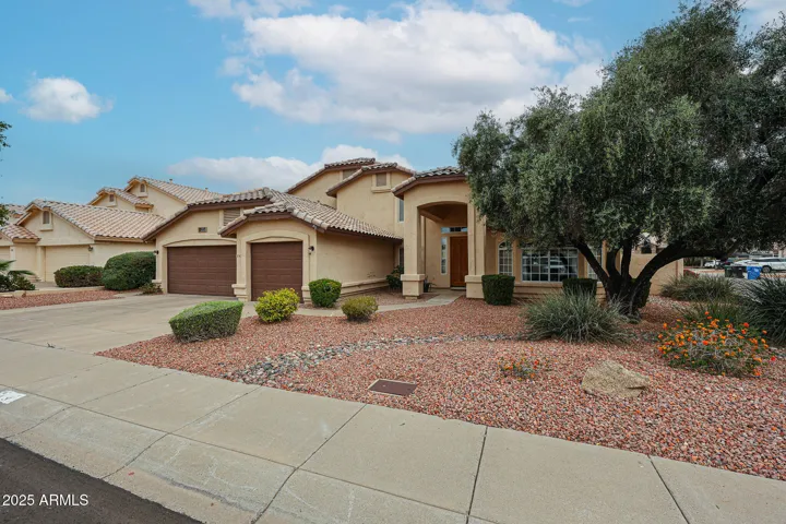5745 W MARIPOSA GRANDE  Lane, Glendale, AZ 85310