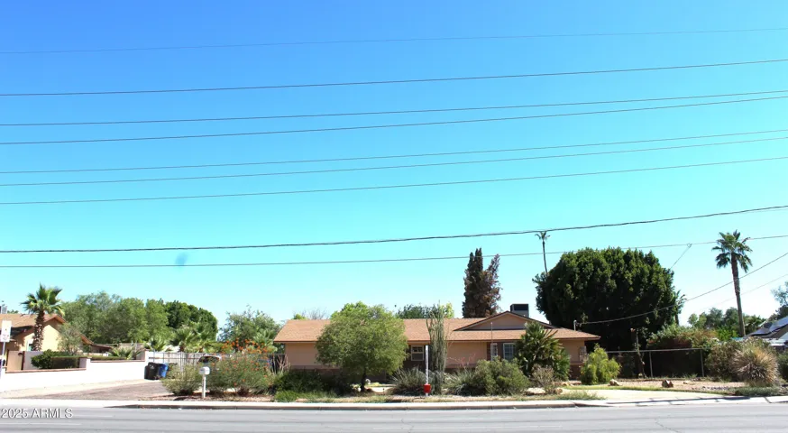 4321 W GREENWAY  Road, Glendale, AZ 85306