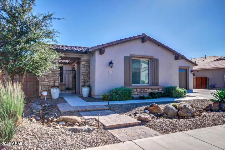2487 E ARIS  Drive, Gilbert, AZ 85298