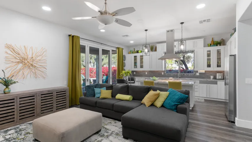 3956 S HOLLYHOCK  Place, Chandler, AZ 85248