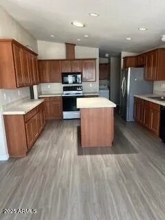 780