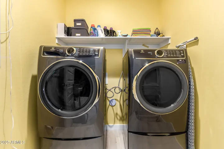 780