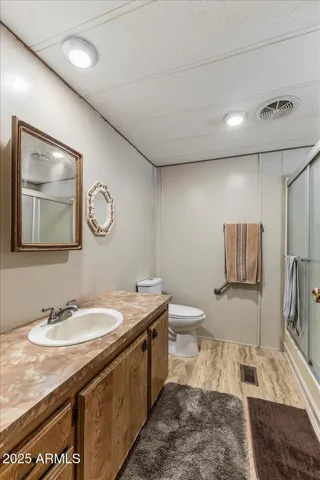 780