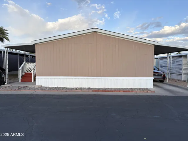 4400 W Missouri  Avenue, Glendale, AZ 85301