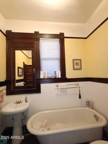 780