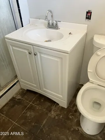 780