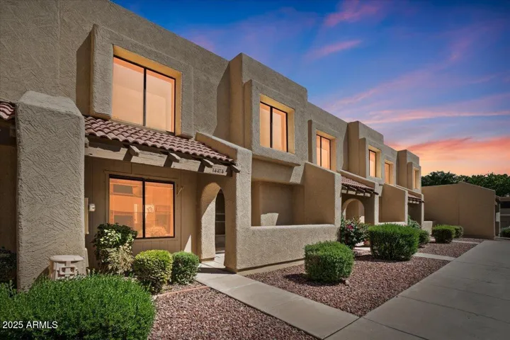 14474 N 57TH  Avenue, Glendale, AZ 85306