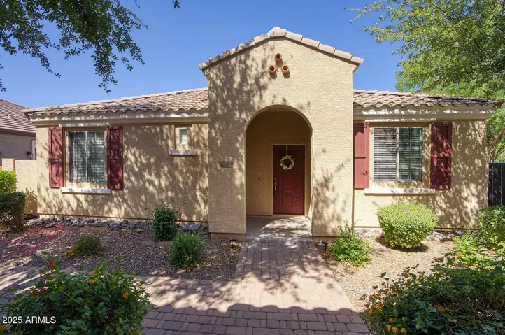 3450 E MILKY  Way, Gilbert, AZ 85295