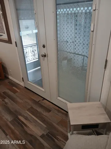 780