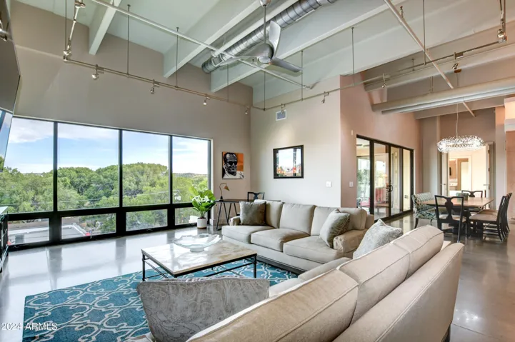 Soaring Ceilings