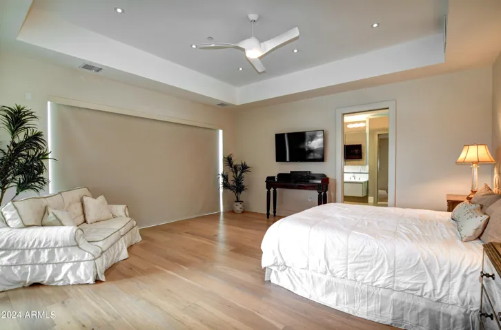 Windows with Mechanical Blinds for Privacy