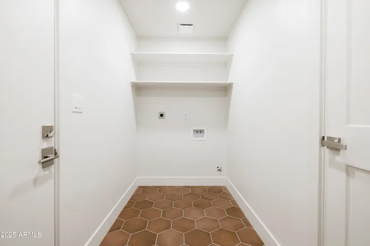 780